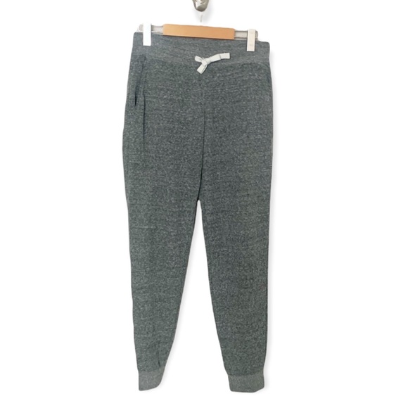 πHOST PICKπ Reebok Grey Jogger Sweatpants | EUC -SZ Small - Picture 1 of 5